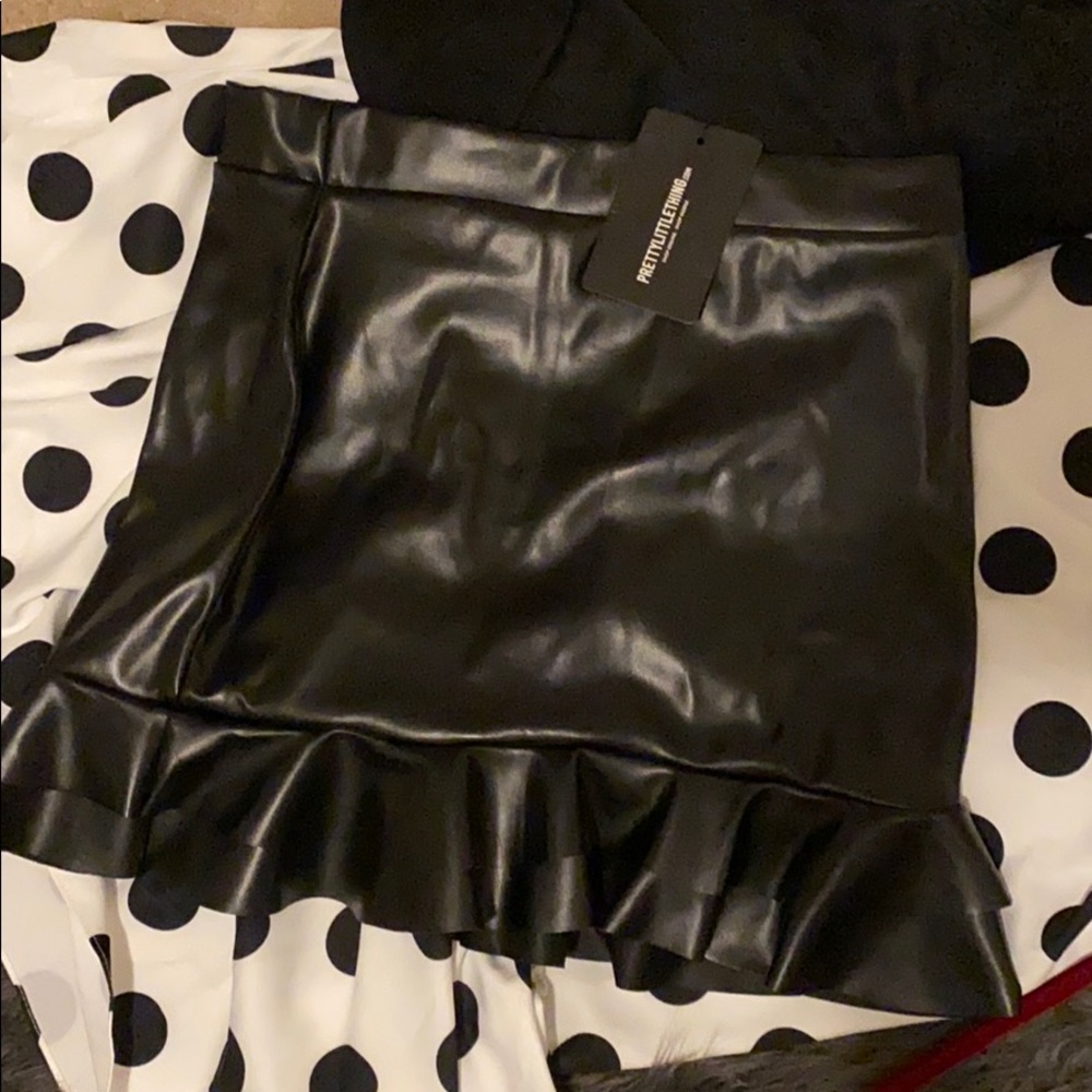 You can pair it with a lot of items!